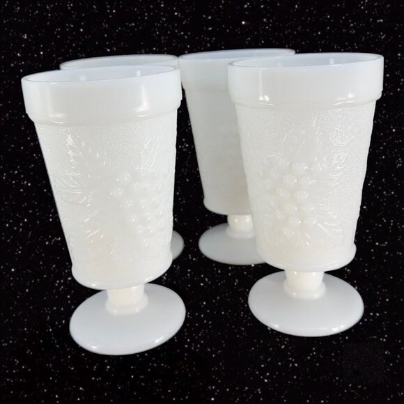 Anchor Hocking White Milk Glass Footed Tumbler Goblet Grape Vine Vintage Set 4 - Picture 2 of 12